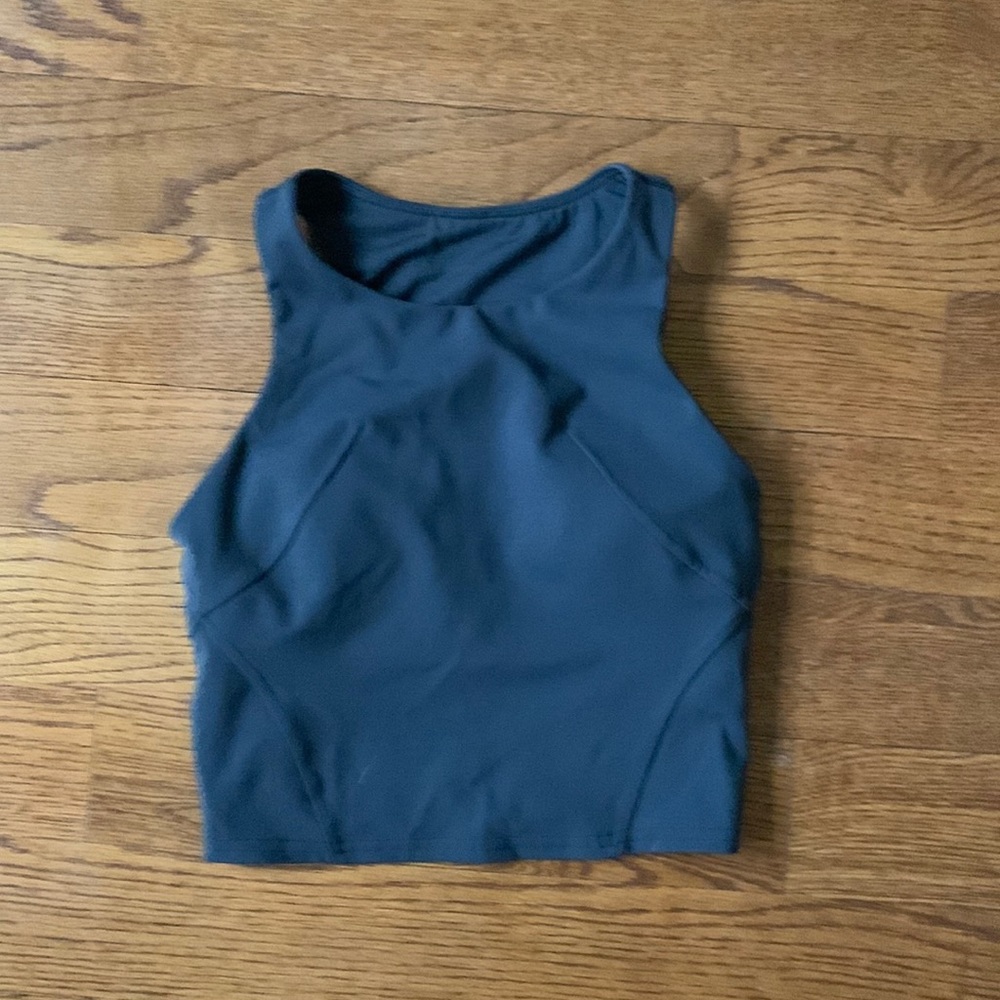 Lululemon high beck crop top size 2